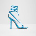 Elegantní varianta v metalické podobě. (Aldo, 2 790 Kč)