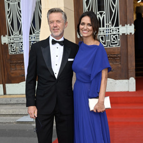 Podle Adély Jiří stále nesundal růžové brýle.