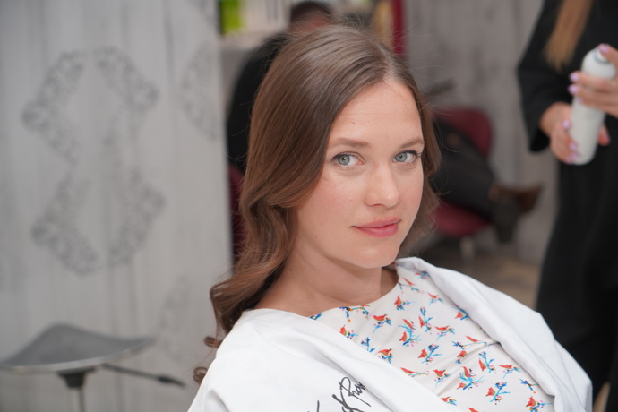 Vypadávání vlasů nakonec ustalo a s pomocí profesionálů vlasy dala zase do pořádku.