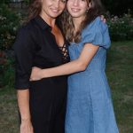 Cvičitelka Hanka Kynychová vyvedla na představení finalistů Muže roku svoji dceru. 