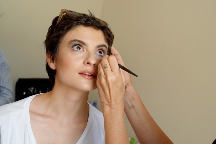 V líčení vyznává herečka spíše přirozený look.