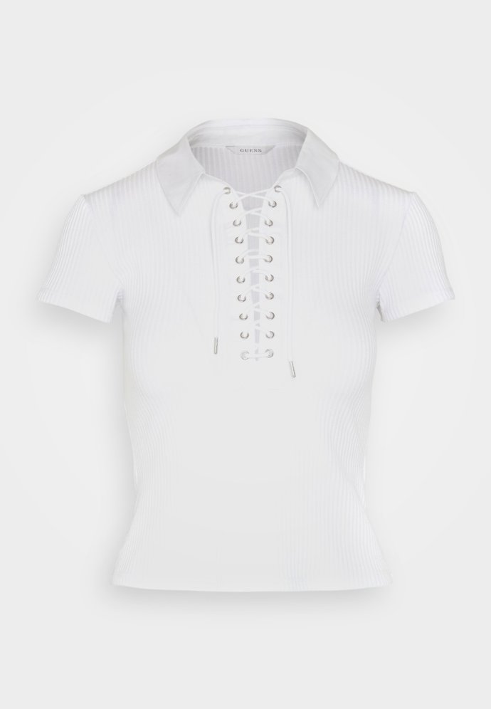 Tričko s rozhalenkou a šněrováním. (Guess, 1 790 Kč)