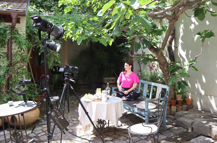 U Veroniky Petruchové se nedávno natáčel jeden z dílů talkshow Miluše Bittnerové, Na kafeečko.