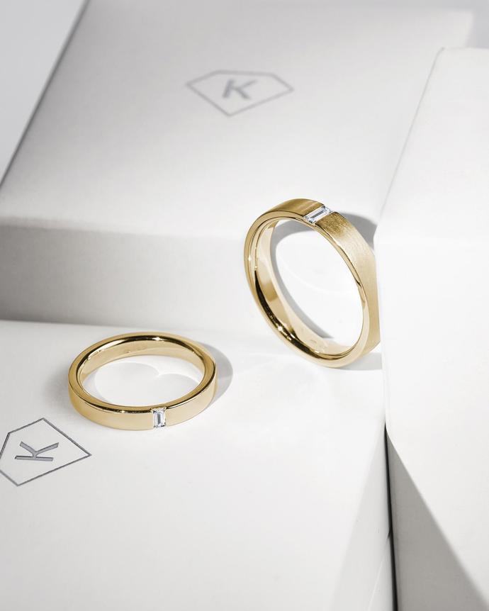 Set jednoduchých snubních prstenů s diamanty netradičního tvaru. (Klenota, cena sady 54 500 Kč)