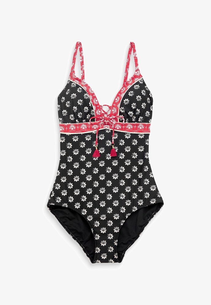 Minišněrovačku najdete i na plavkách. (Next, 1 510 Kč)