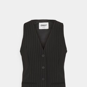 Varianta s proužkem je také velmi vyhledávaná. (Only, 990 Kč)