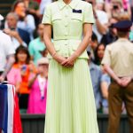 Kate Middleton oblékla na finále ženské dvouhry ve Wimbledonu krásné limetkové šaty.