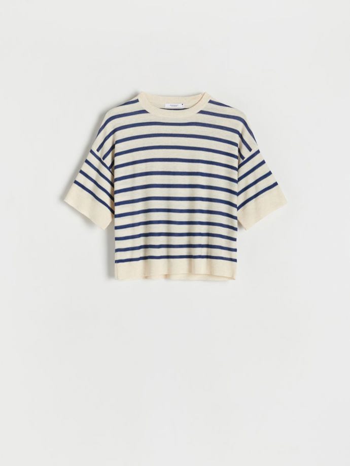 Zkrácený top (Reserved, 459 Kč)