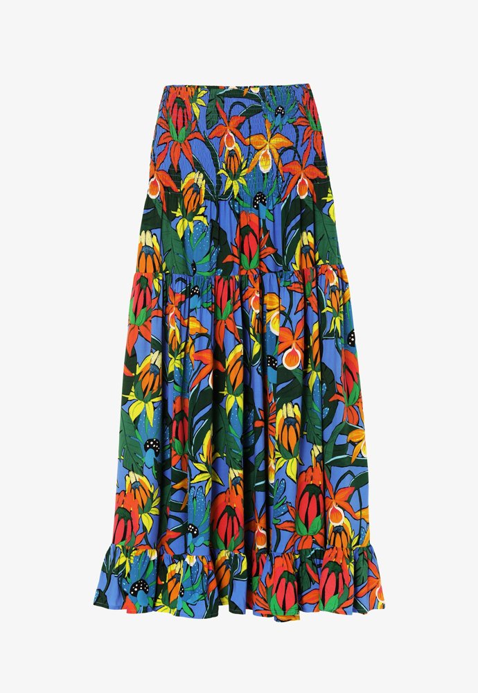 Nápadné vzory v létě bodují. (Tatuum, 2 199 Kč)