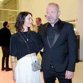 Zpěvák říká, že po šedesátce začal cvičit a držet dietu.