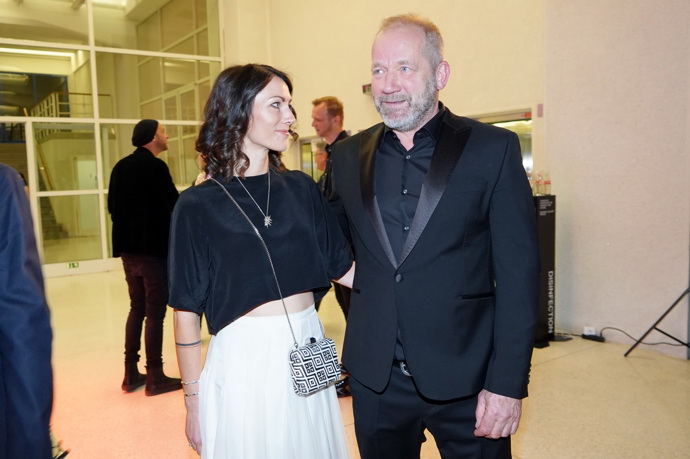 Zpěvák říká, že po šedesátce začal cvičit a držet dietu.