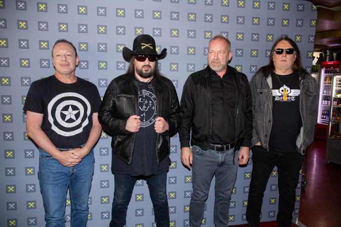 Kapela Lucie tak, jak ji známe.