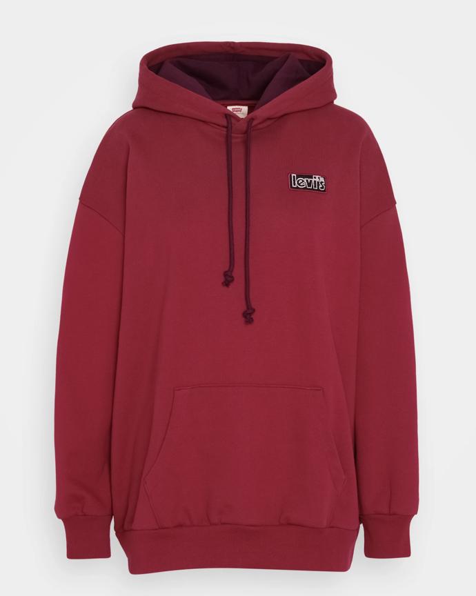 Oversize mikina s kapucí. (Levi's, 2 190 Kč)