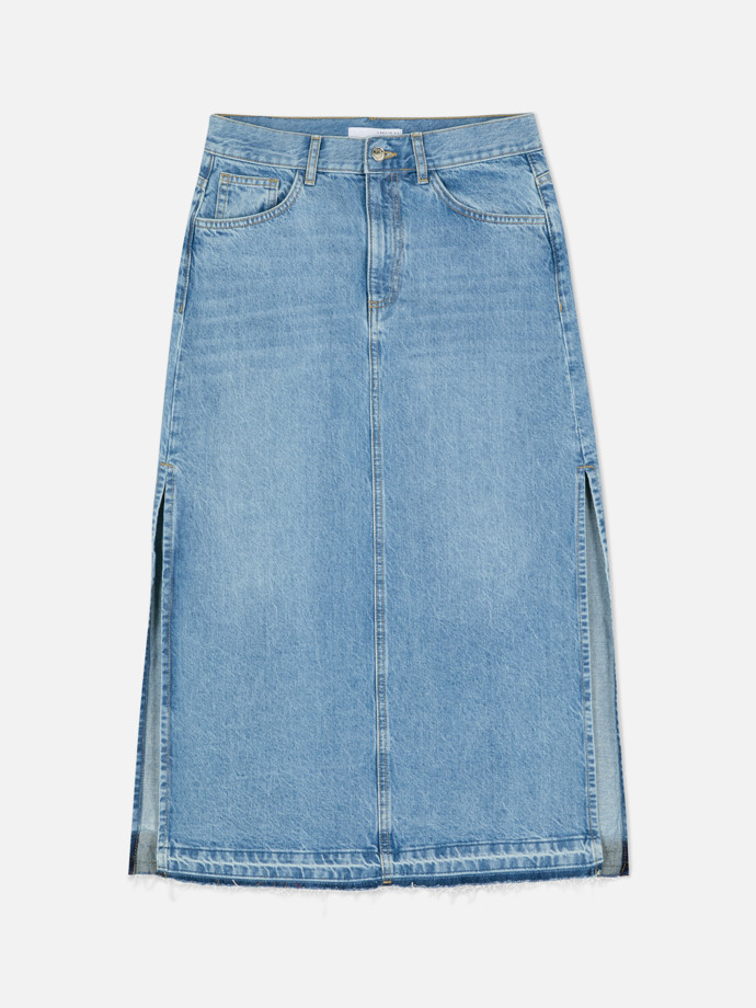 Džínová midi sukně. (Primark, 510 Kč)