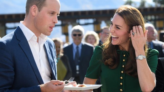 Nejoblíbenější jídla královské rodiny: William sbalil Kate na boloňské špagety, Camilla miluje míchaná vajíčka a Kate piškot s karamelem