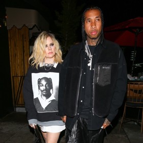 A posléze i kamarádem Tygou, se kterým randila pouhé tři měsíce.