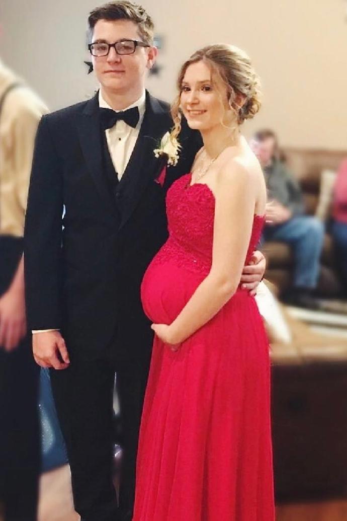 Ten pocit, že máme trochu navrch a že se má možná někdo přece jen ještě trochu hůř než my ...reality show bude šokovat...