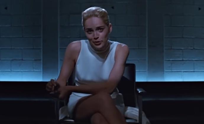 Proslavil ji film Základní instinkt.