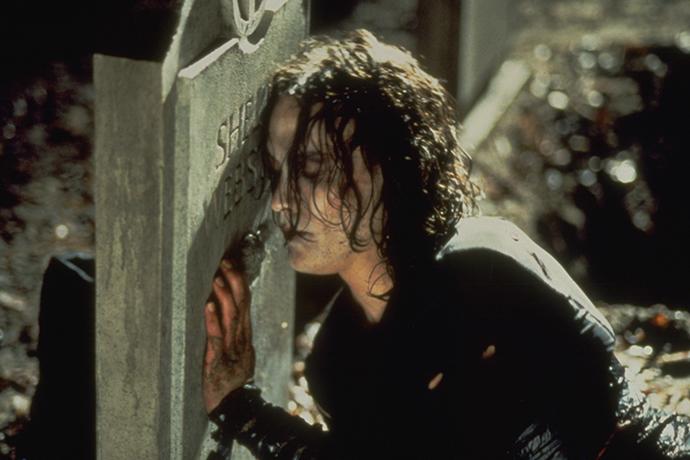 Bruce Lee a James O’Barr si byli velice blízcí. Jeho smrt si Barr dlouho vyčítal a dával si ji za vinu