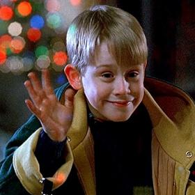 Americký herec Macaulay Culkin je známý především ze série filmů Sám doma, kde hrál Kevina McCallistera.