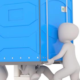 Nejčistší bývají hned první kabinky.