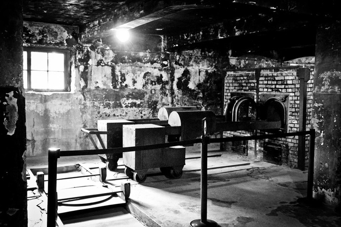 Motivací zoufalých žen byla i naděje, že s menší pravděpodobností skončí v plynové komoře. 

