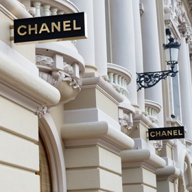 Značka Coco Chanel je slavná dodnes. Po celém světě
