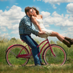 Zkuste mu udělat nějakou nelichotivou fotografii, třeba jak sedí na záchodě.