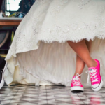 Máte rozjetou kariéru a našetřeno dost peněz, abyste si vybrala svatební šaty podle vašeho gusta.