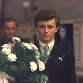 Ve Skřiváncích na niti si zahrál i Václav Neckář