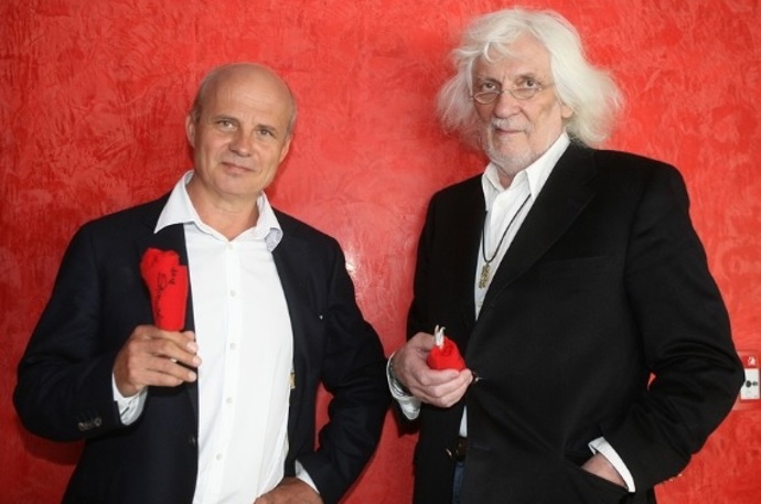 S Michalem Horáčkem tvořili velice plodnou dvojici. Společně napsali neuvěřitelné hity