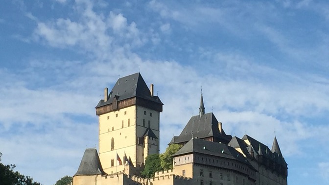 Karel byl plodným stavitelem. Nechal například vystavět hrad Karlštejn