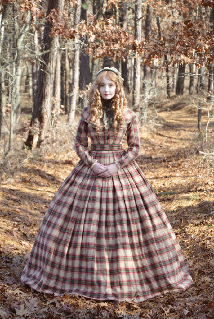 „Opravdu miluju anglickou módu 20. a 30. let 17. století a plesové róby 60. let 19. století. A vždycky se přistihnu, že se vracím k renesančnímu stylu, neboť je v něm hodně rozmanitosti,“ vysvětlila.