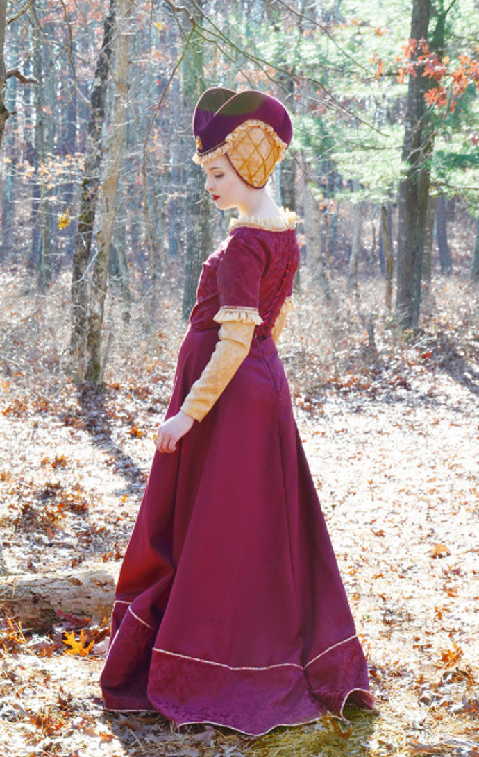 Tyto róby si můžete ušít i sami. Talentovaná krejčová zveřejňuje na svém blogu Angela Clayton’s Costumery & Creation podrobné manuály.