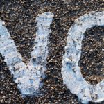 Po dobrém to se stalkerem nepůjde.