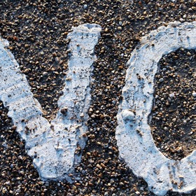 Po dobrém to se stalkerem nepůjde.