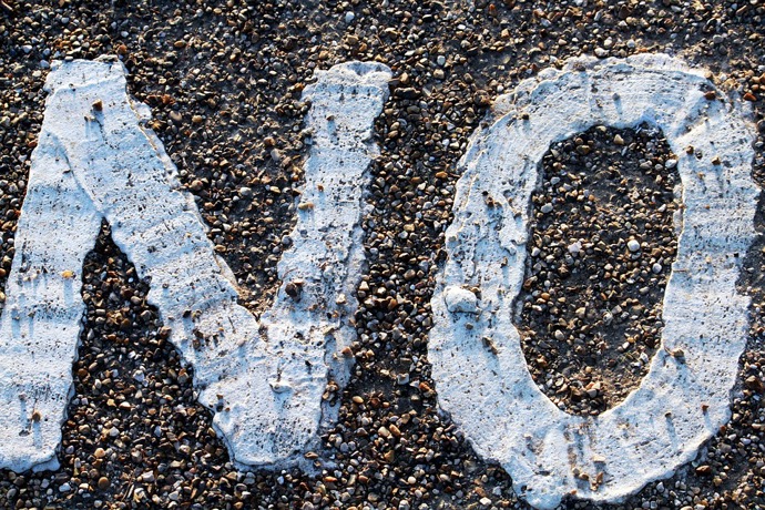 Po dobrém to se stalkerem nepůjde.