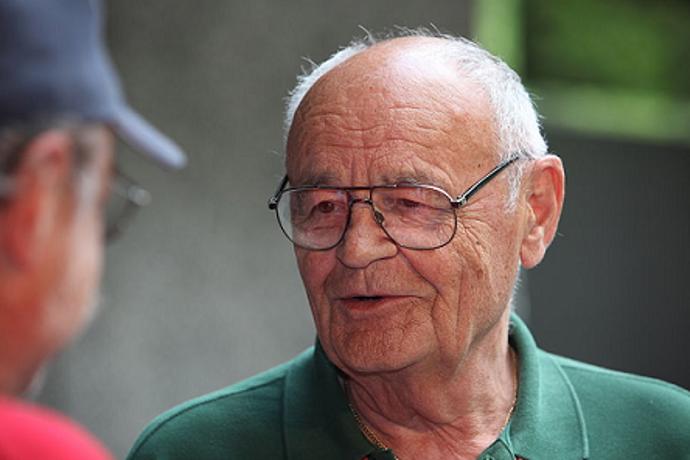 Film miloval od útlého dětství a již jako dítě se rozhodl, že bude velkým filmovým režisérem.