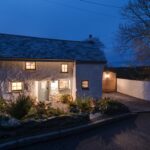 Přesně 336 let – to je stáří tohoto vesnického sídla v osadě Kestle Mill v anglickém hrabství Cornwall.