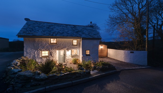 Přesně 336 let – to je stáří tohoto vesnického sídla v osadě Kestle Mill v anglickém hrabství Cornwall.