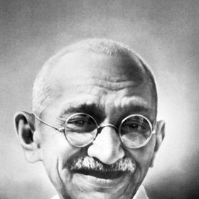 Stejně jako matka Tereza se stal symbolem míru.