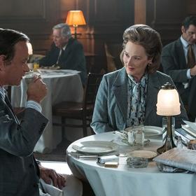 Tom Hanks a Meryl Streep ve filmu Akta Pentagon: Skrytá hrozba (2017)