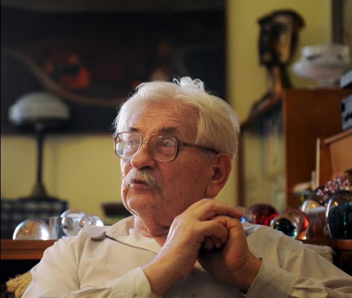 Konzervativní komunisté jej ovšem označili za platformu kontrarevoluce. Po srpnové okupaci se Vaculík ocitl na předním místě seznamu nežádoucích osob.