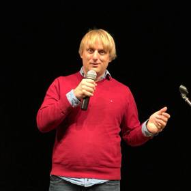 Jeho stand-upy patří mezi legendární