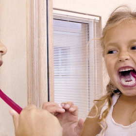 Tou nejpravděpodobnější příčinou je, že o sebe nedostatečně pečujeme – a uvnitř sebe si to dobře uvědomujeme.