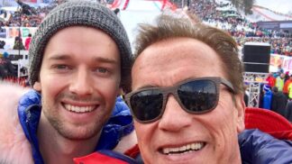 Arnold se svým synem, kterého bezmezně miluje a je na něj hrdý.