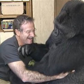 Smysl pro humor mu nechyběl.