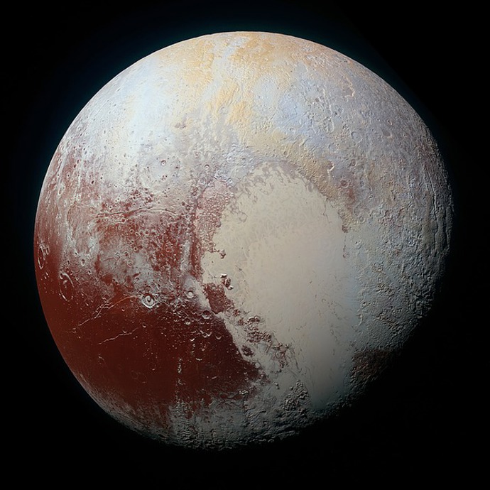 Pluto je nyní trpasličí planetou