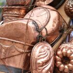 Měděné nádobí je nebezpečné.