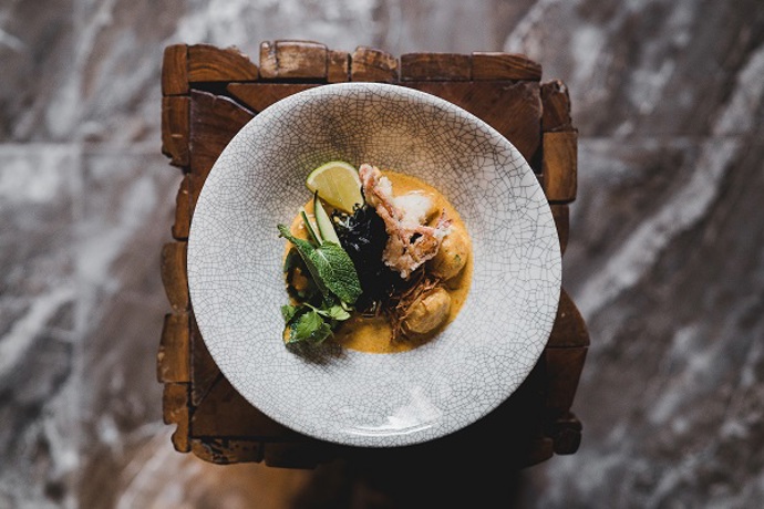 Procházka a dobré jídlo, to je to pravé pro nadcházející dny